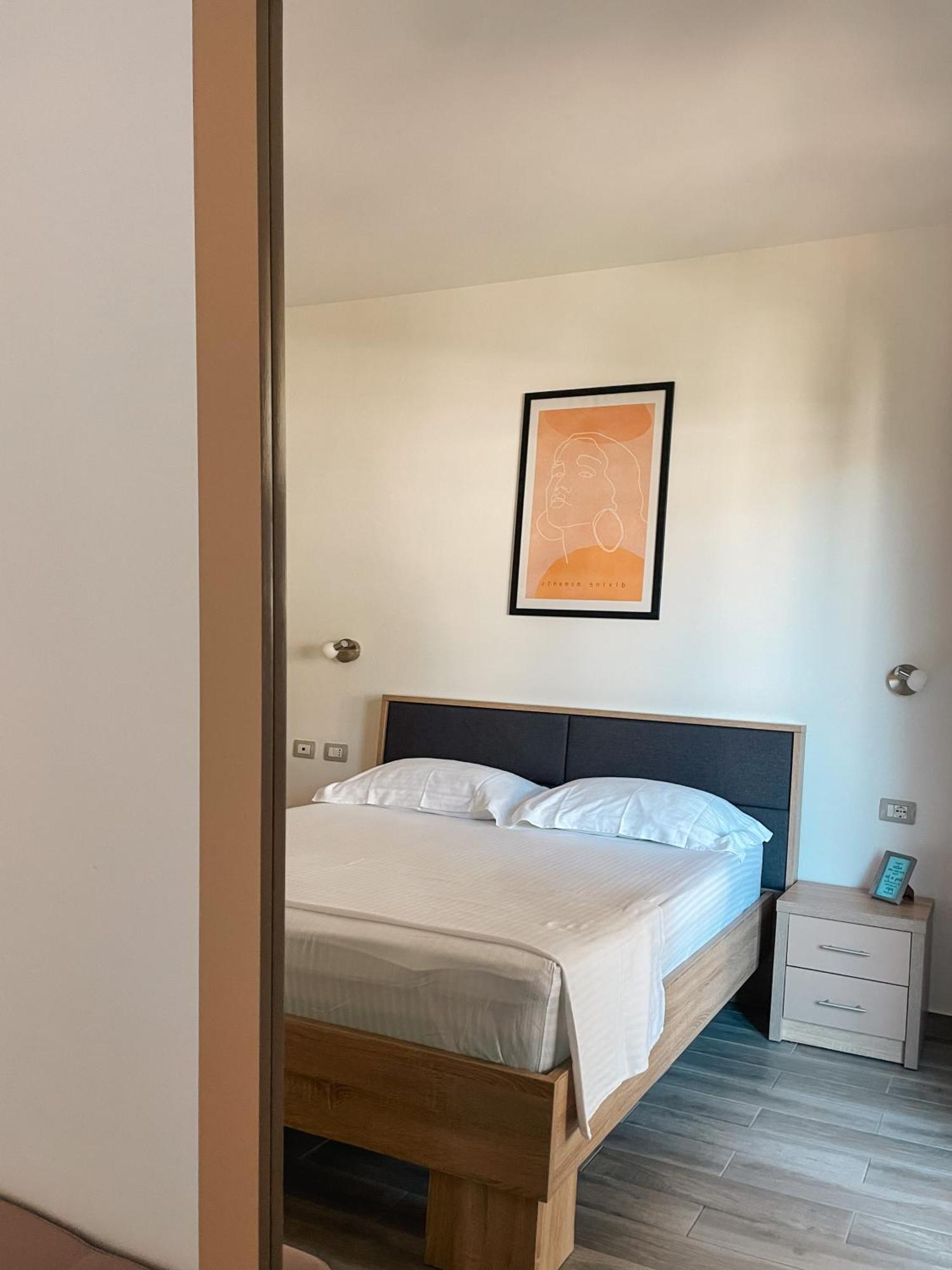 Aqua Holiday Apartments Влёра Экстерьер фото