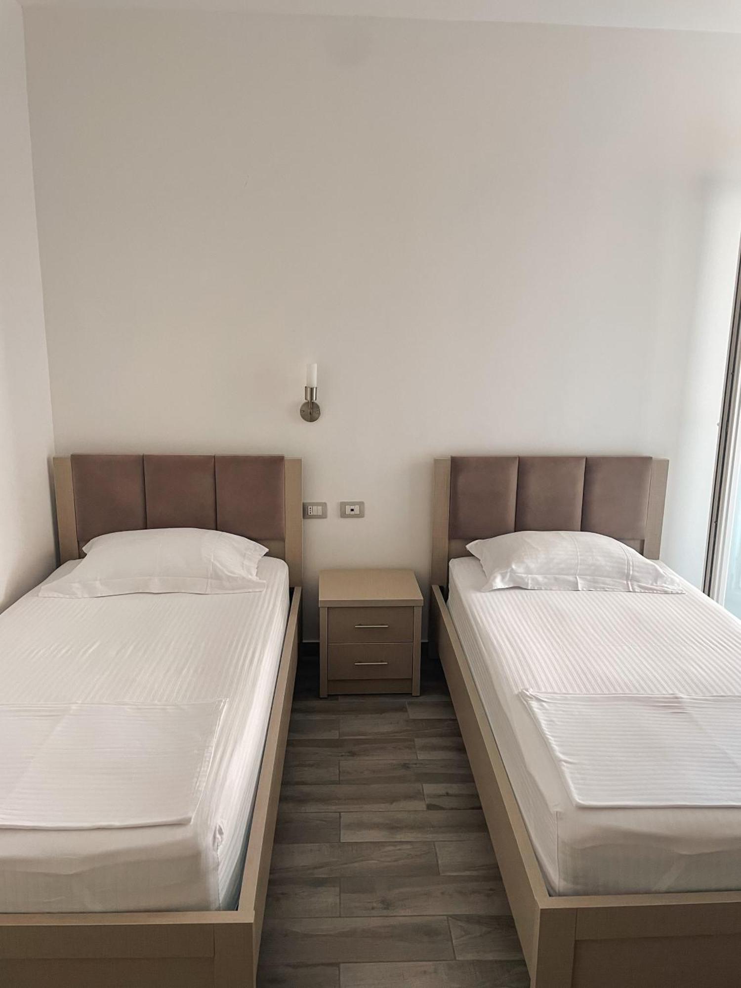 Aqua Holiday Apartments Влёра Номер фото